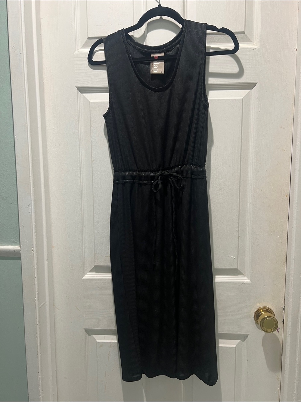 Dolan East Coast Collection Black Sleeveless Midi Drawstring Waist Dress